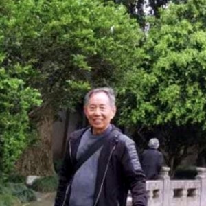 最美广场舞 小小竹排江中游