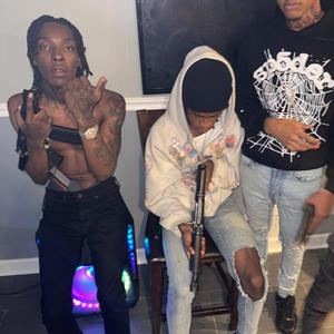 2 step (feat. luldoit) (Explicit)