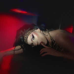 Ivvi Doll - Con Las Mias (Explicit)