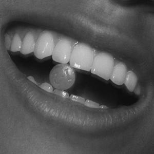 I HATE THAT I KNOW U (Explicit)