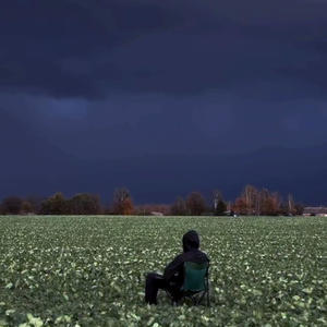 Pourin Henny (feat. F.O.E DMAN) (Explicit)