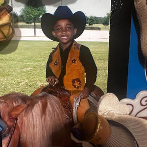 mustang girl (feat. hoodielvis) (Explicit)