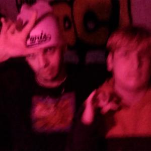 100 Grados (feat. Molly Dreamer) (Explicit)