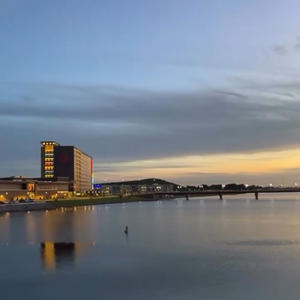 no friends (feat. Mond! & Jannah) (Explicit)