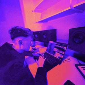 Tanker (feat. Lucas Olesen & VARIS)