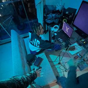 EL ENCARGADO (feat. IcyMxb) (Explicit)