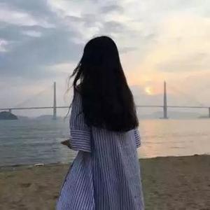 爱你是孤单的心事