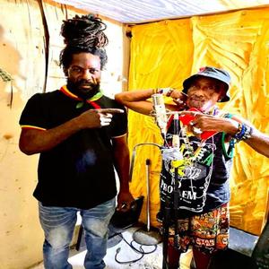 on my way (feat. rainford hugh perry) (Radio Edit)