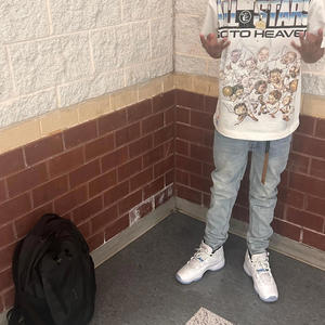 ian goin 2 (feat. la3x) (Explicit)