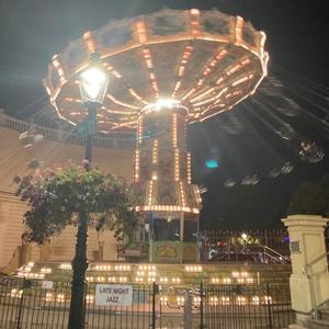 late night jazz (feat. Tistou) (Explicit)