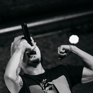 VA pedigrí (Explicit)