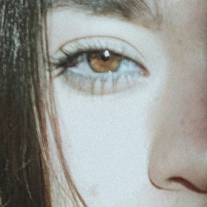 Ojitos de miel (Explicit)