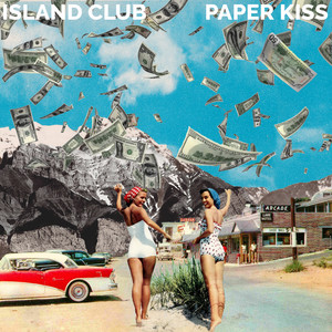 Paper Kiss