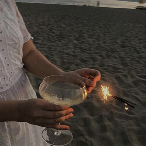 Sweet But Psycho (LuoMu Remix)