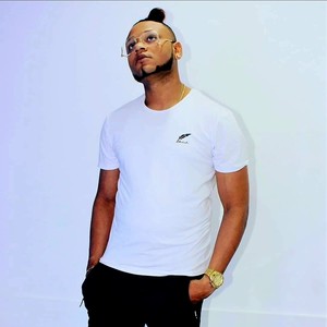 Por la Boca (feat. El Favorito)