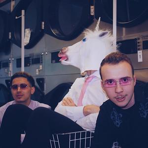 We Fell In Love At The Laundromat