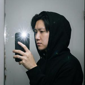 被风吹散的人