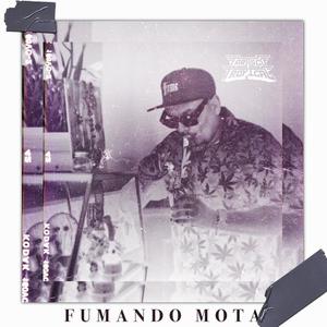 Fumando ****