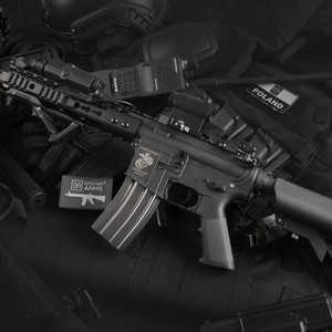 Guns Guns Freestyle (Explicit)