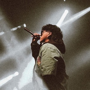 Sold Outtt (Explicit)