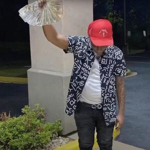 No Hook (feat. TLE Cinco & Lil Craccrocc) (Explicit)