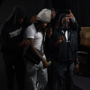 Cypher (feat. KxVon, Mooda & YNLpeezy|Explicit)