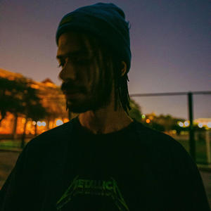 Codos - LAYING LIFELESS ON THE FLOOR (feat. Toe)