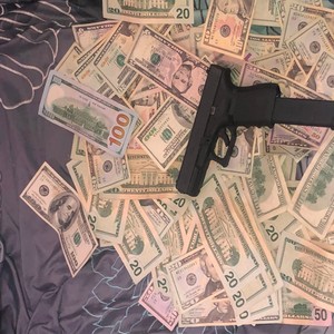 On Yo Head(feat. BabyPorter) (Explicit)