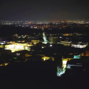 LEFT ME SHIPWRECKING