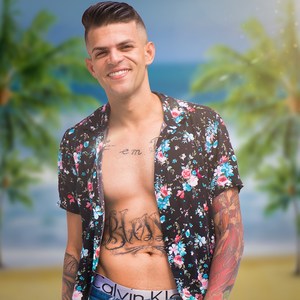 Vai Dançando (Explicit)