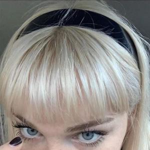 kurşun delikleri (Explicit)