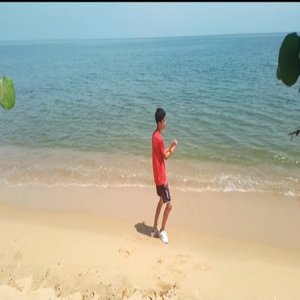 Rumba y Playa (Explicit)