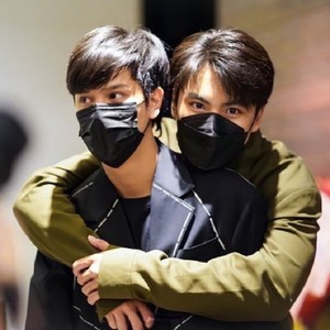 เพลงที่เพิ่งเขียนจบ(OUR SONG)(เพลงประกอบซีรีส์ แค่เพื่อนครับเพื่อน BAD BUDDY SERIES)