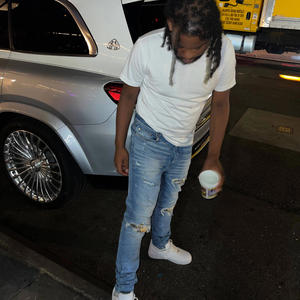 Head To Toe (feat. Almightyy Tokk) (Explicit)