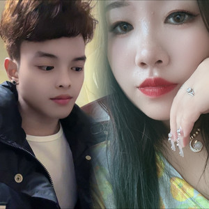 一双鸳鸯俩分离