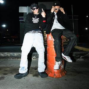 CORRE (feat. NaboriNyah) (Explicit)