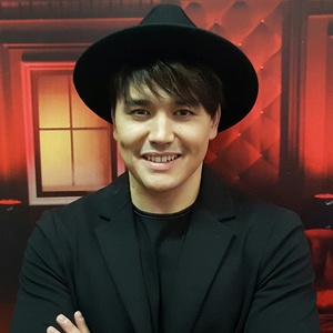 Сен Өзі Адам Емес...