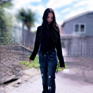 IntoTheNight (feat. illbeokay)