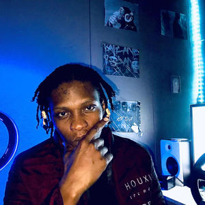 Freestyle Thursday (feat. MALUME PAPERS msc)