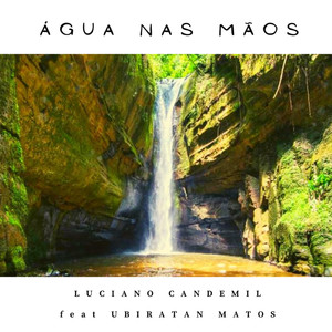 Água Nas Mãos