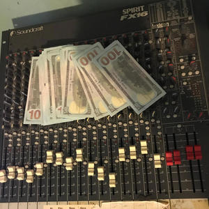 Lap Dance (feat. Killa Priest) (Explicit)