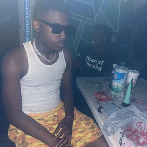 No closure (feat. Quez105) (Explicit)