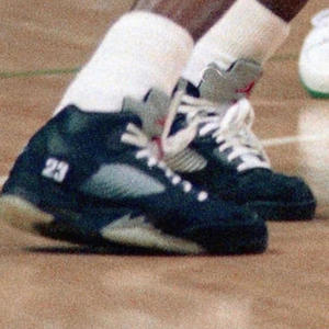 Fantasy 2 (feat. hiei)