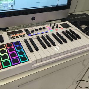 永远的奥特曼 (Inst.)