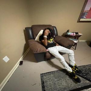 uno (feat. sh6ne) (Explicit)