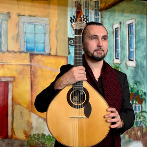 The Christmas song (Chestnuts roasting on an open fire) (Fado Version)