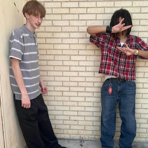 ****** Leave (feat. momo) (Explicit)