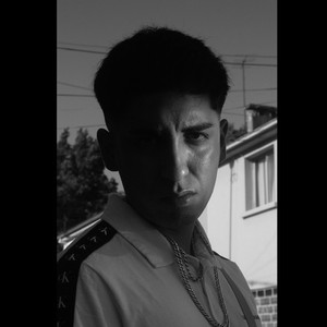 Volante o maleta (Explicit)