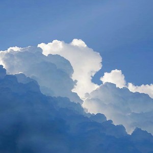 想见你了 (伴奏)