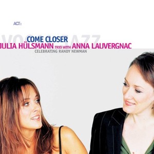 Julia Hülsmann Trio - Short People